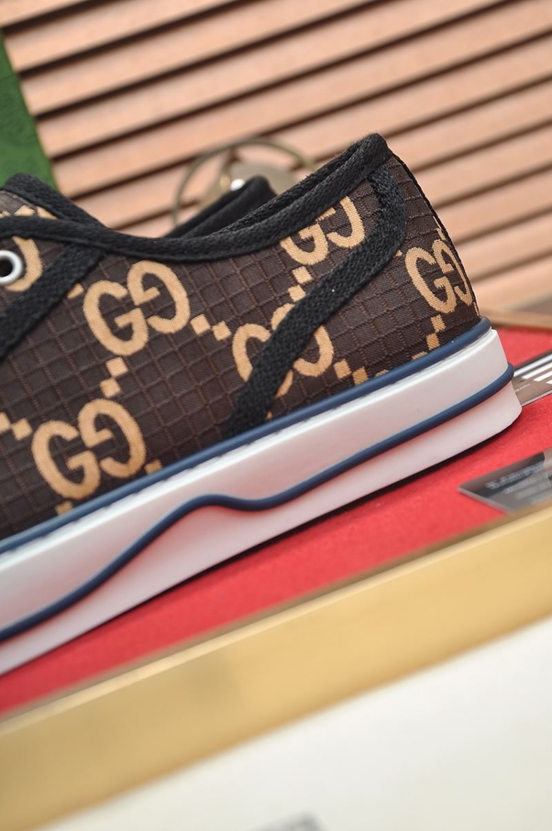 Gucci Low Shoes